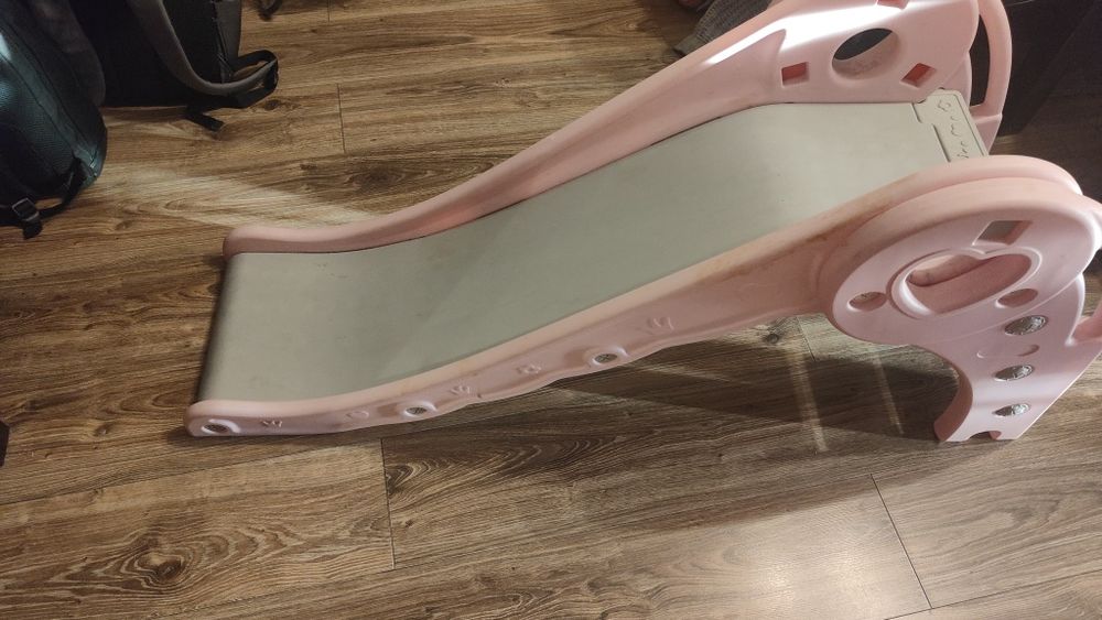 Zjeżdżalnia dla dzieci