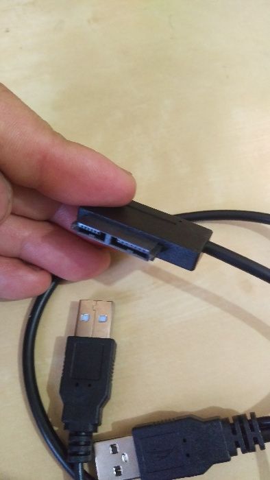 Cabo USB 2.0 to Slim SATA USB Slimline Serial