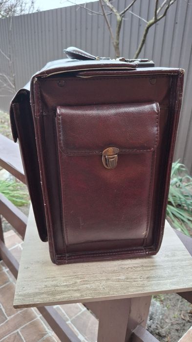 Саквояж, Чемодан, Портфель, Дипломат.