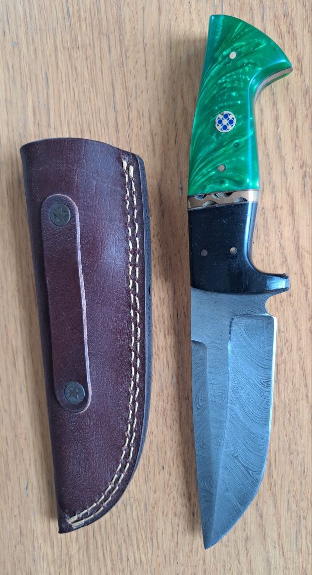 Nóż ze stali Damasceńskiej. HANDMADE. Nowy.