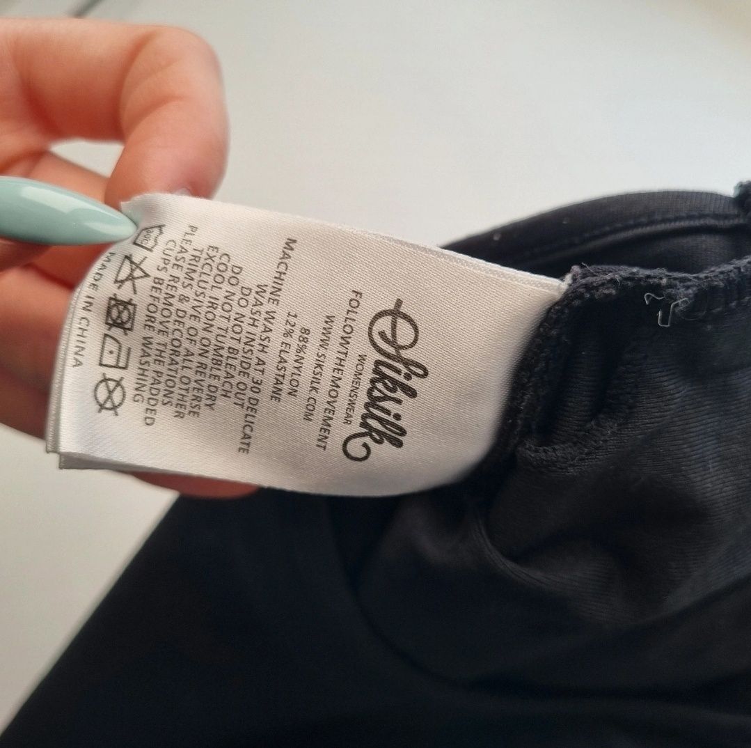czarny stanik top sportowy siksilk s zabudowany