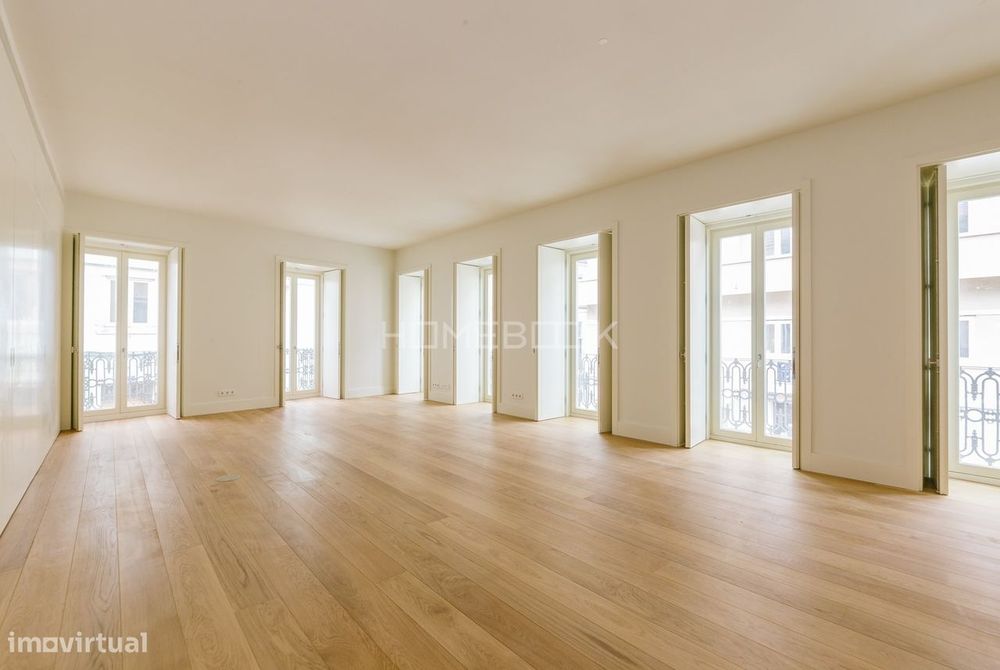 Apartamento T2  – Localização Premium Junto à Avenida da Liberdade