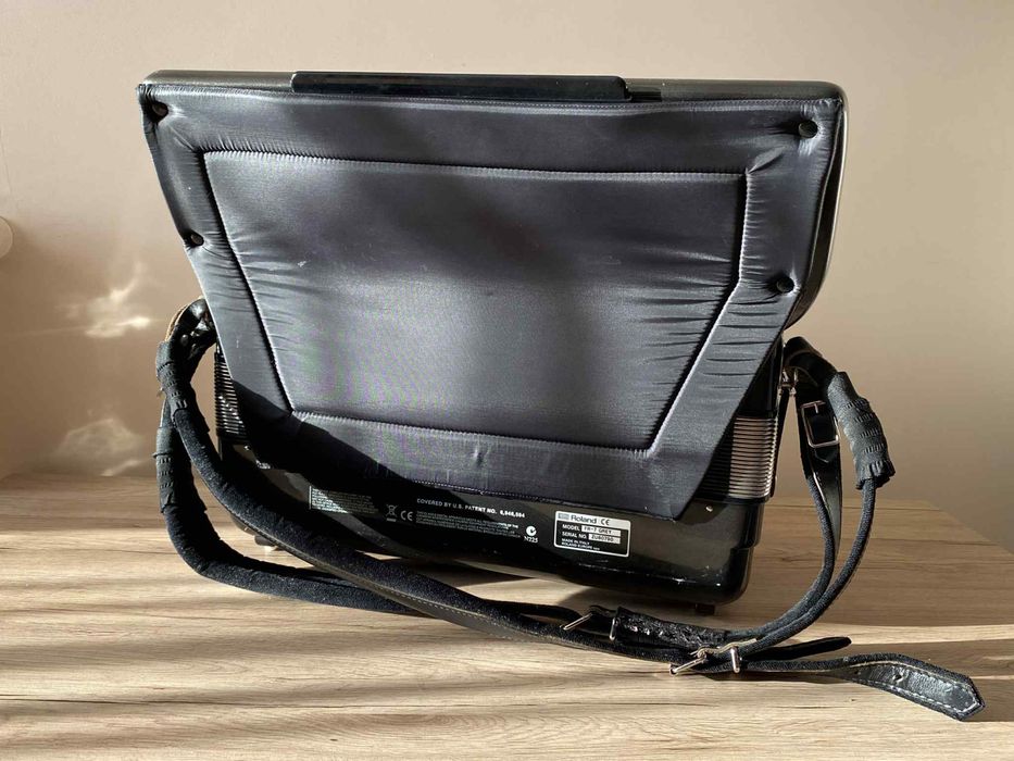 Roland Fr 7 akordeon cyfrowy