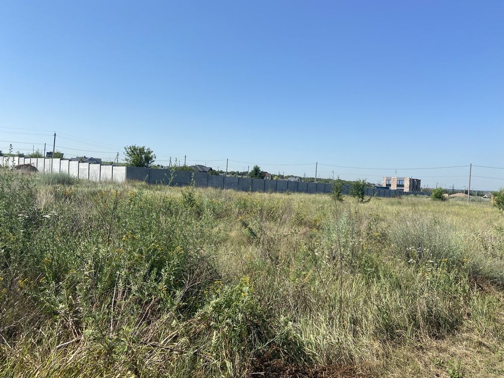 Продам участок в Братском,ул.Каштановая