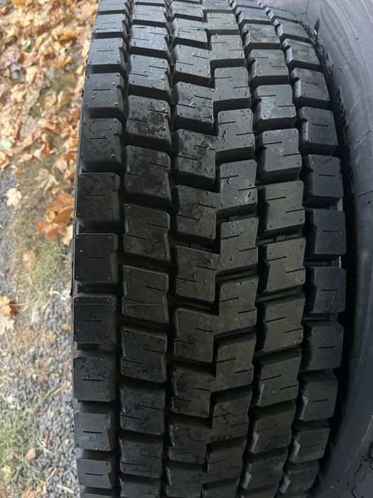Продам шини 315 70 22.5