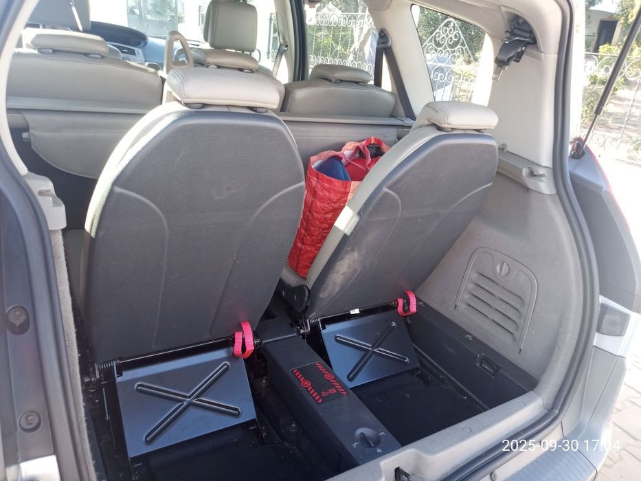 Renault Grand Senic 2006