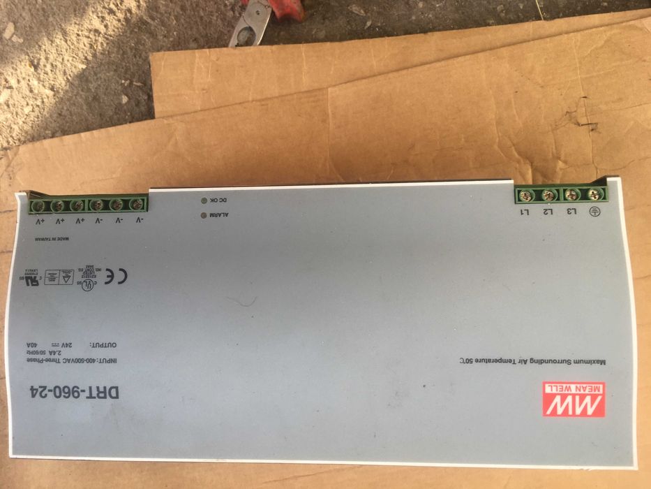 Sprzedam zasilacz  na szynę DRT-960-24