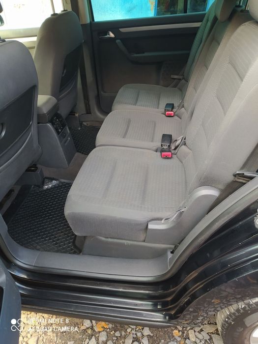 Продам Volkswagen touran