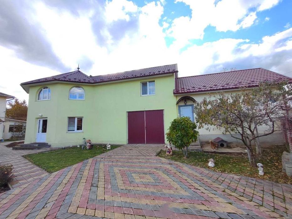 Оренда гарного і затишного будинку в м. Кіцмань