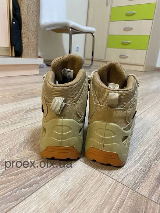 • Трекінгові черевики Lowa Zephyr GTX MID TF - Koyote