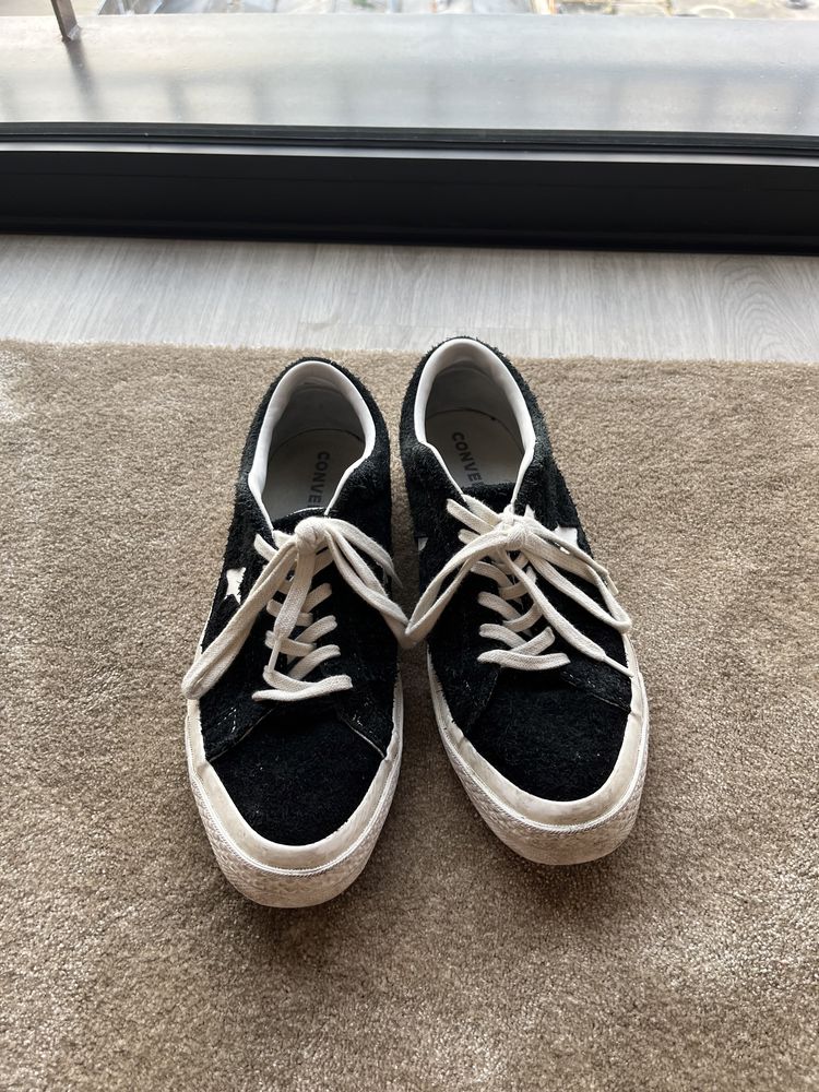 Converse One Star