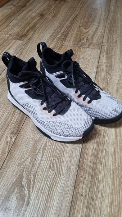 Buty do  koszykówki  Tarmak roz. 38