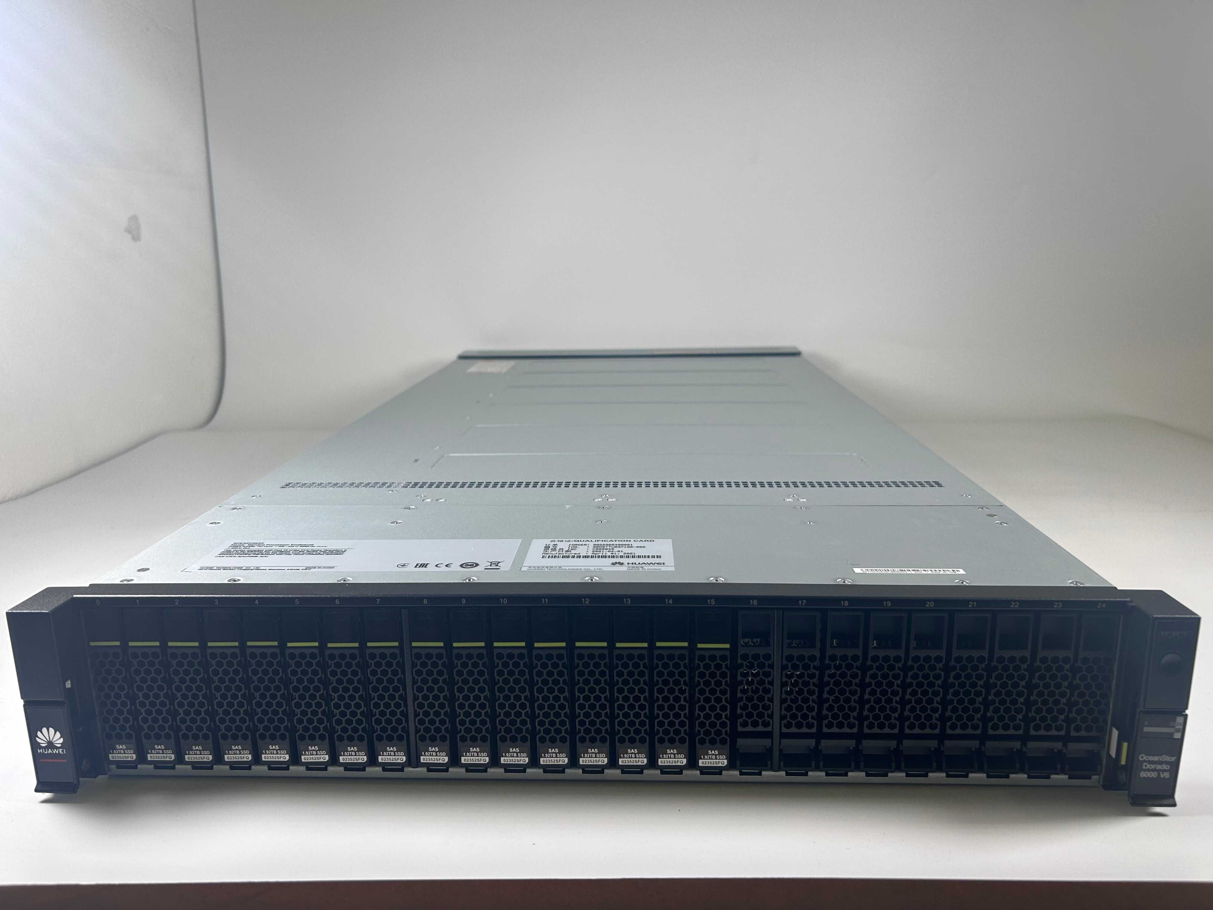 Схд Huawei OceanStor Dorado 6000