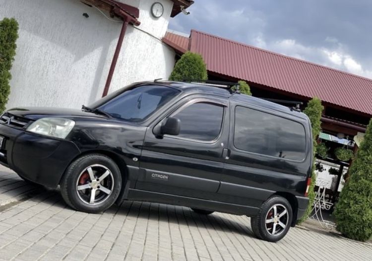 Продам Сітроен беліго Стан чудовий вкладинь не потрибуйе
