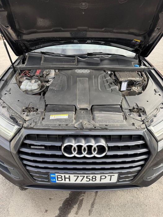 AUDI Q7 2017 року Typ 4M 3.0 TDI Tiptronic (272 к.с.) Quattro, Base