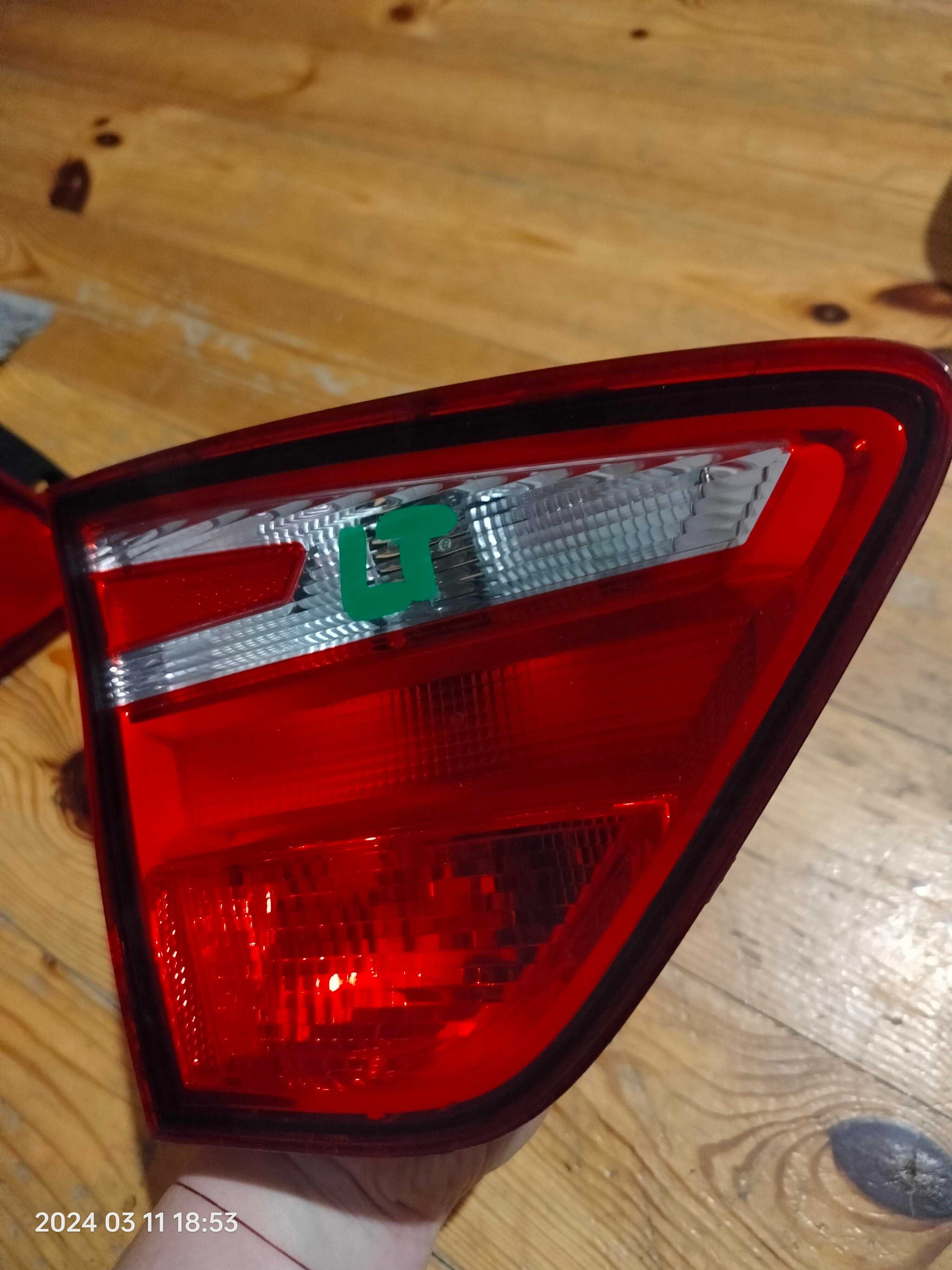 Seat Toledo 4 IV lift lewa lampa tylna w klapę