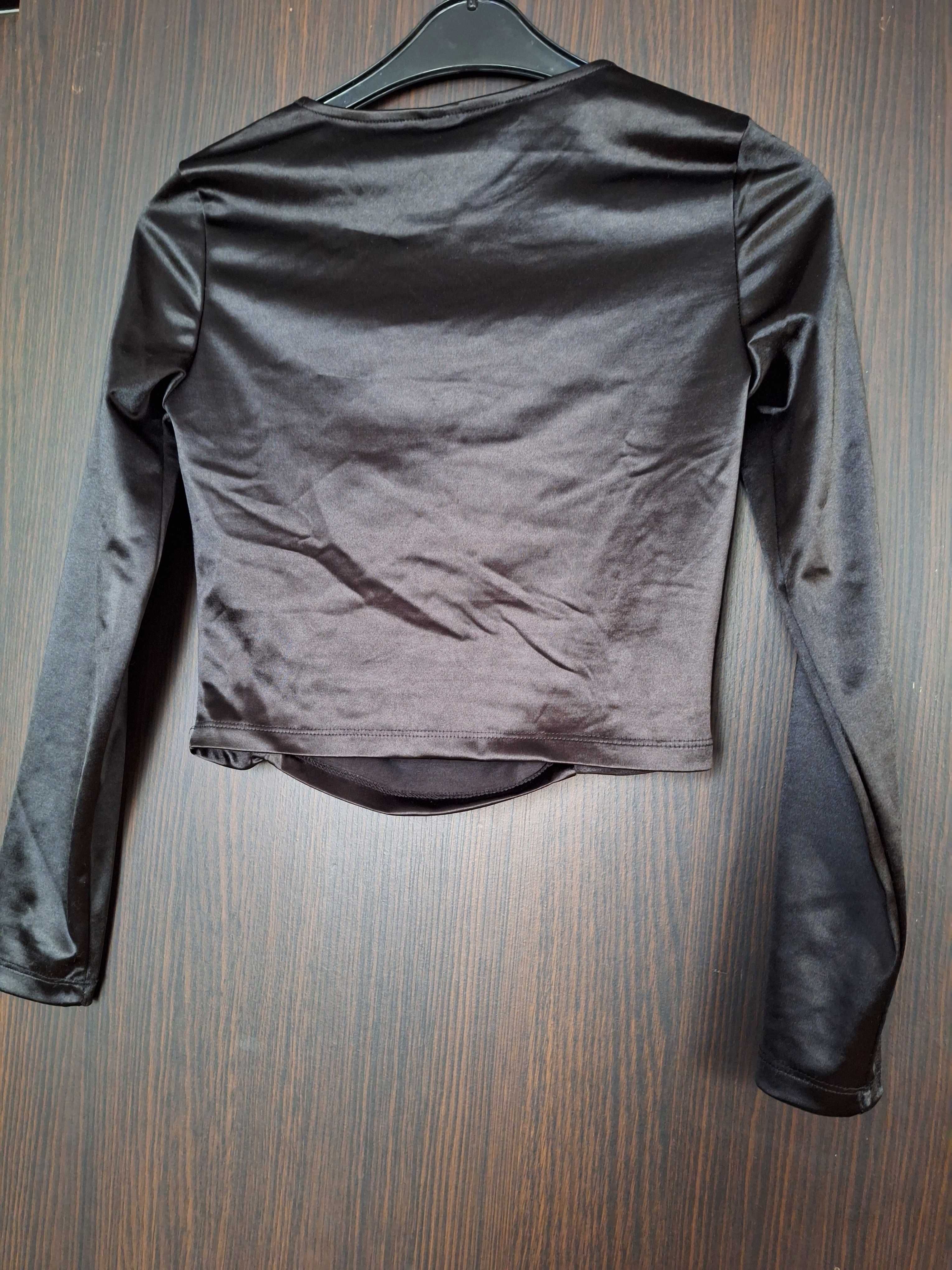 Satynowa bluzka crop top vero moda marszczona