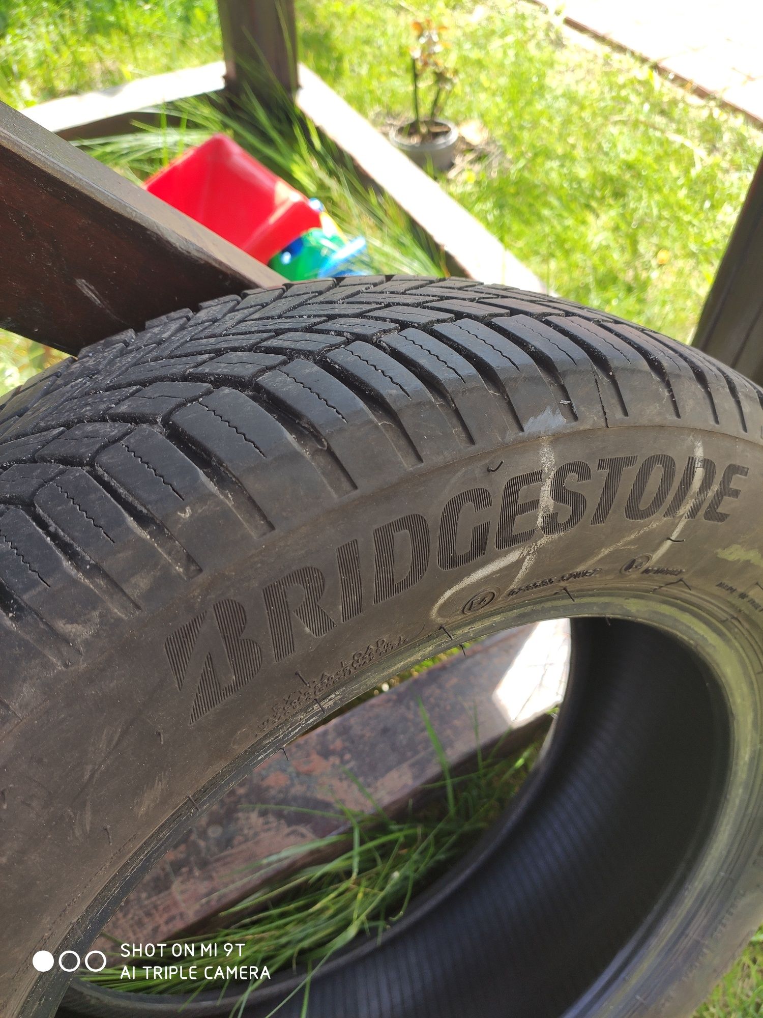 Opony używane całoroczne BRIDGESTONE