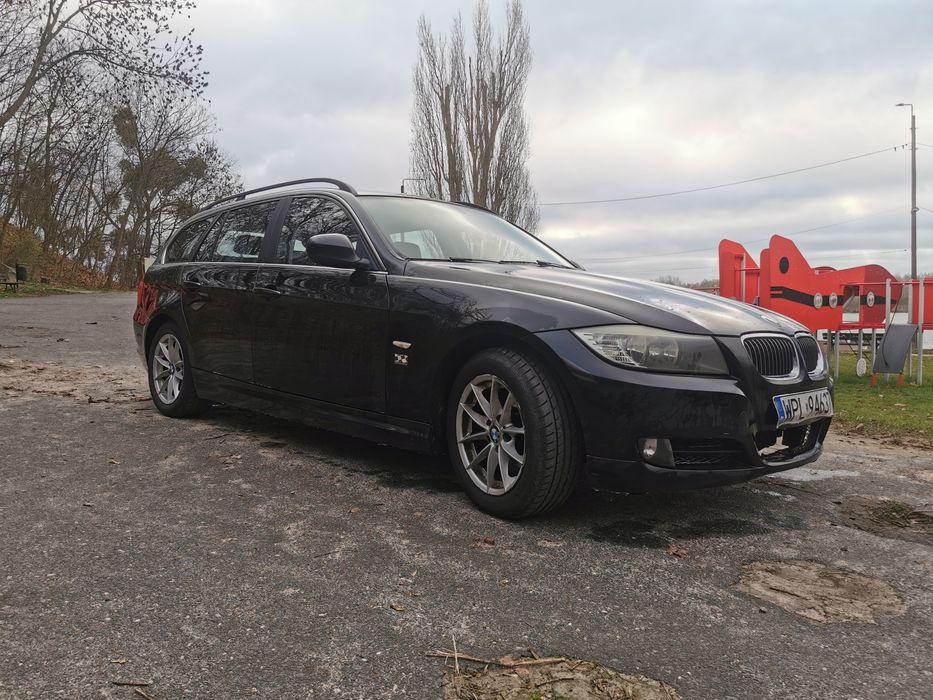 Bmw 318d e91 kombi lekko uszkodzone Tanio