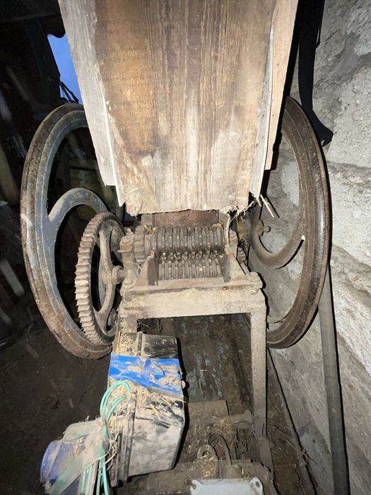 Січкарння з електро двигуном