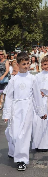 Alba komunijna dla chłopca