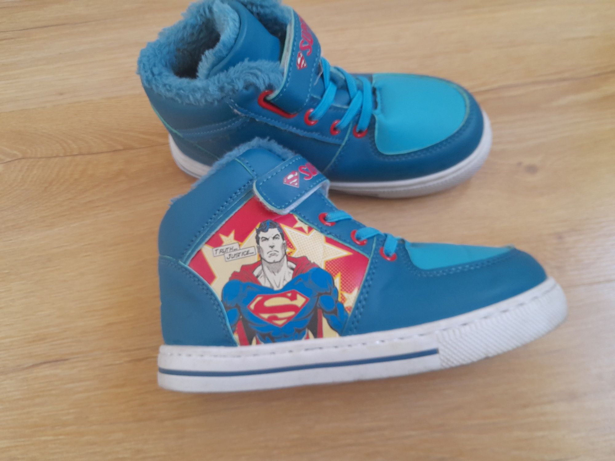 Buty ocieplane superman dla chłopca 30