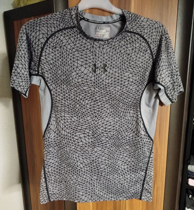 Koszulka męska Under Armour rozmiar S/M stan idealny
