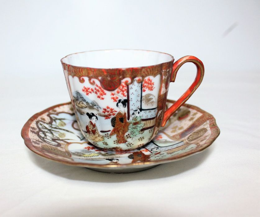 Chávenas de café, com gravuras orientais, porcelana