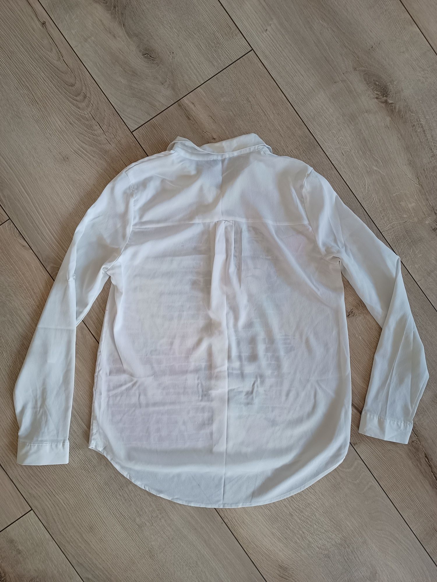 Biała koszula w print