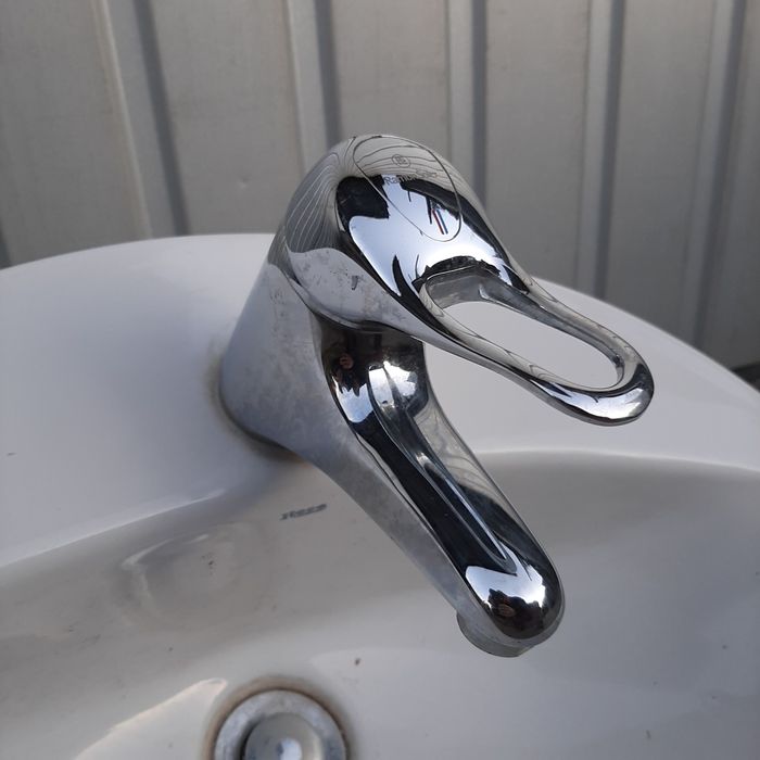 Umywalka wpuszczana w blat biała umywalka z baterią ROCA 55x45 WYSYŁKA