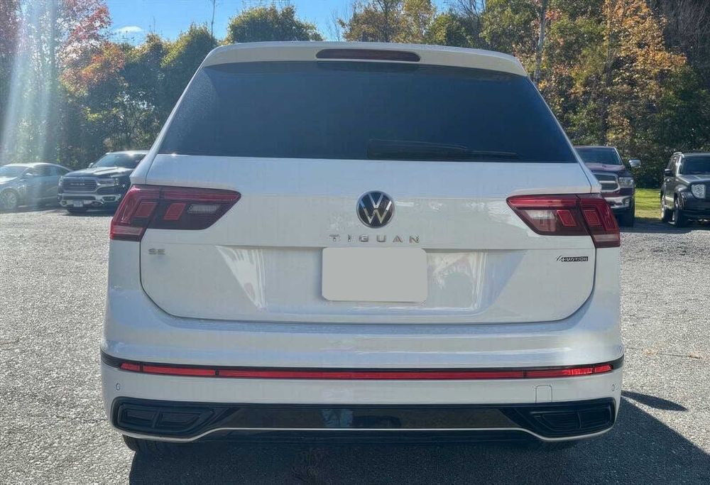 Volkswagen Tiguan SE R-Line Black 4Motion      2022