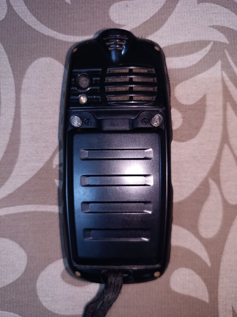 Telemóvel Ruggear RG310
