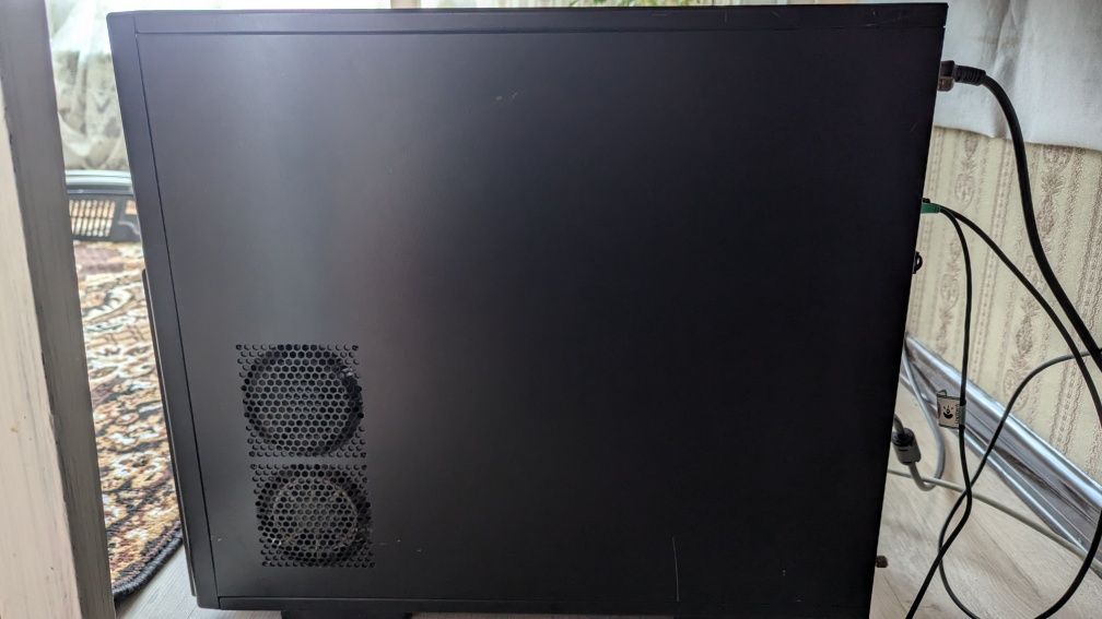 Стационарный компьютер:
Заголовок: Компьютер I7 2600K/ P67X / 24Gb DDR