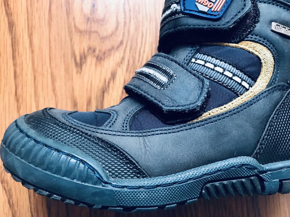 Ботинки. Сникерсы. Босоножки .