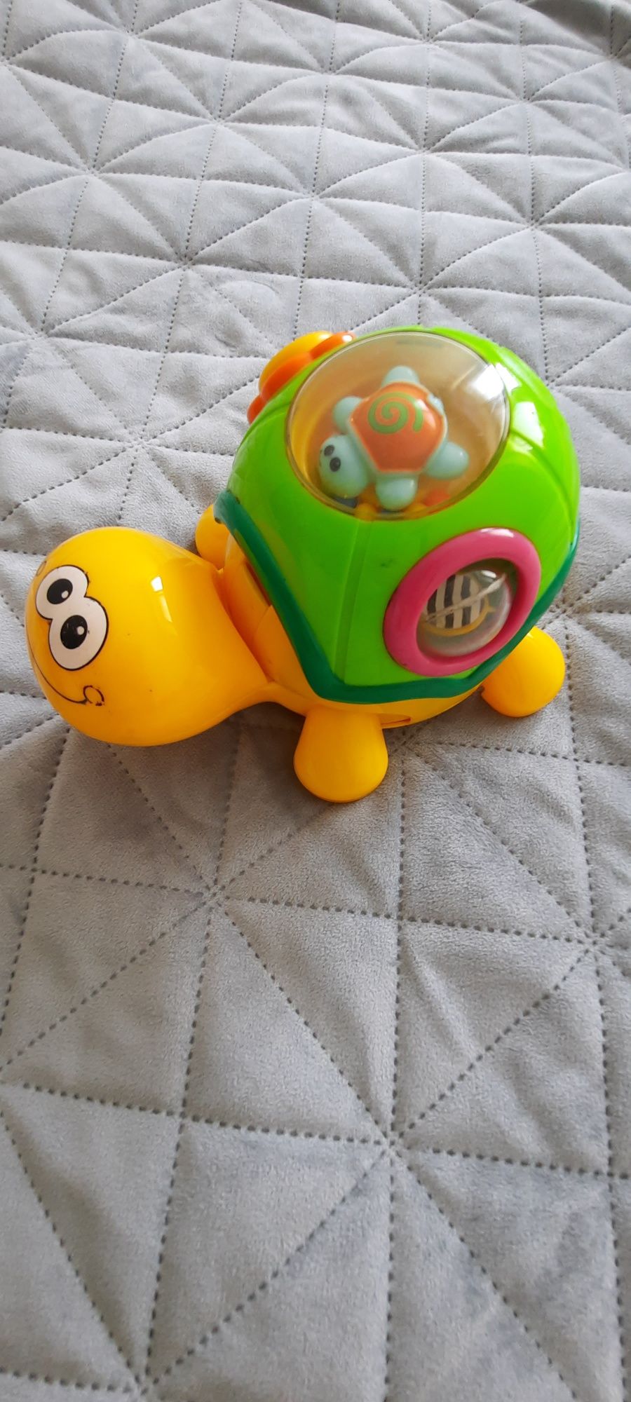 Fisher Price interaktywny żółwik