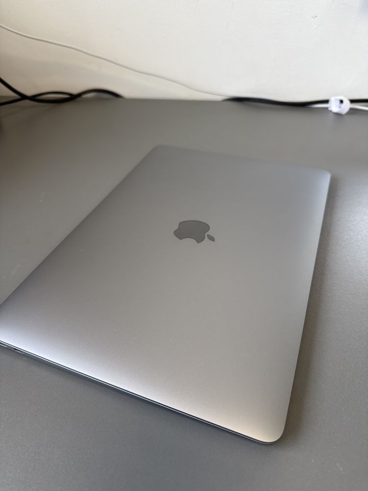 APPLE MACBOOK AIR| M1 8core | 16GB | 256GB SSD | | A2337| VAT