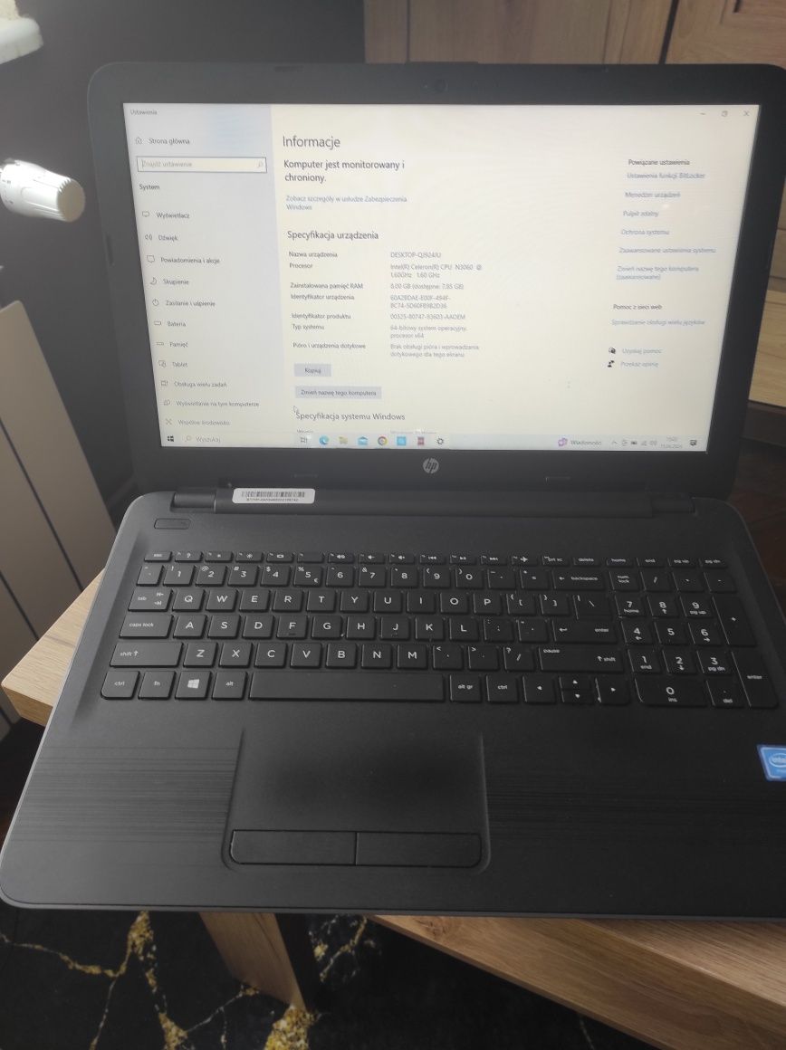 HP laptop  lntel N3060
