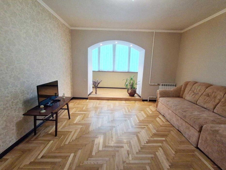 Виноградар, пр. Георгія Гонгадзе 7, простора 3к є газ! Ретровіль