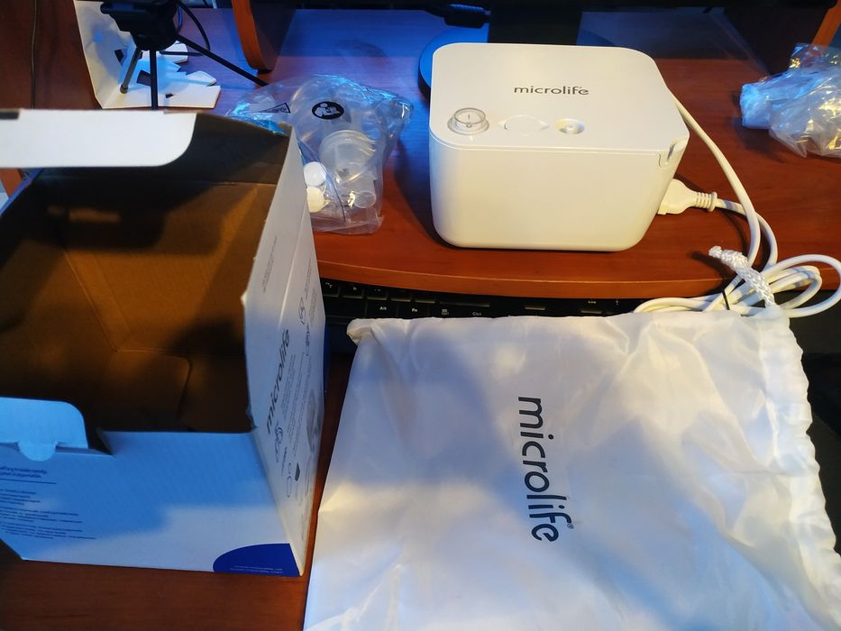 Інгалятор небулайзер Мікролайф Microlife NEB 200B, компресорний