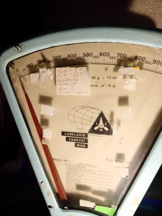 Starodawne wagi z PRLu  LFW