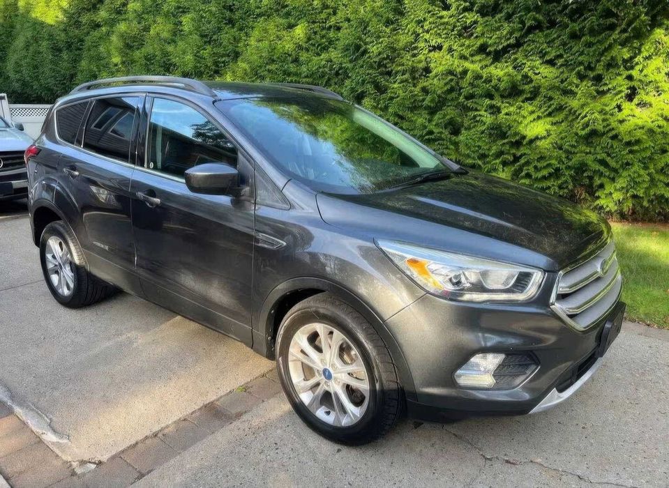 Ford Escape SEL      2019