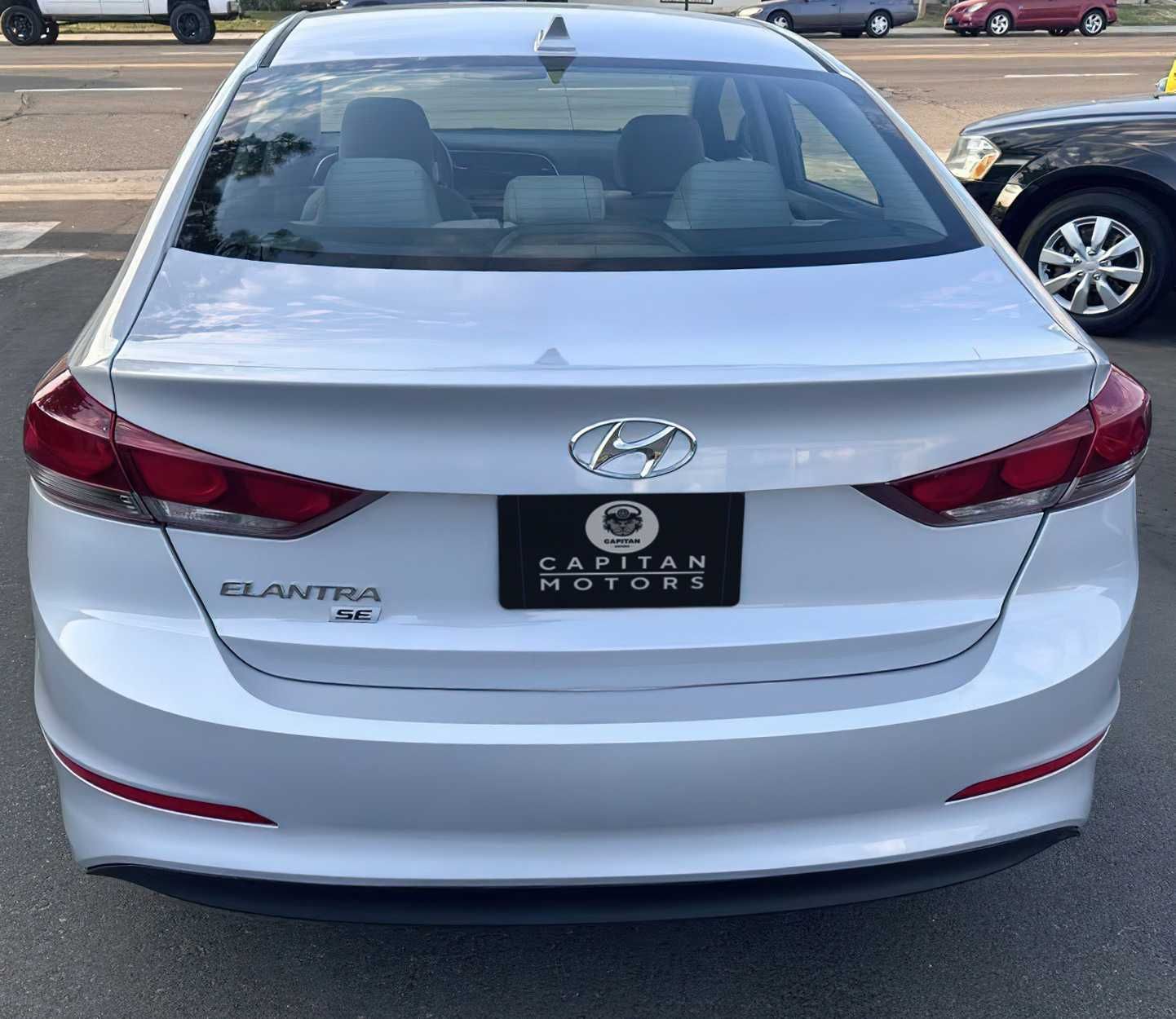 2017 Hyundai Elantra SE