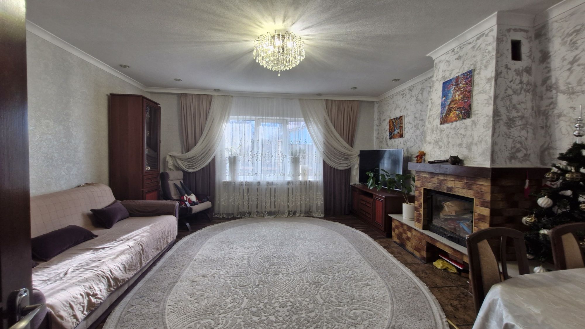 Продаж будинку на 7 сотках
