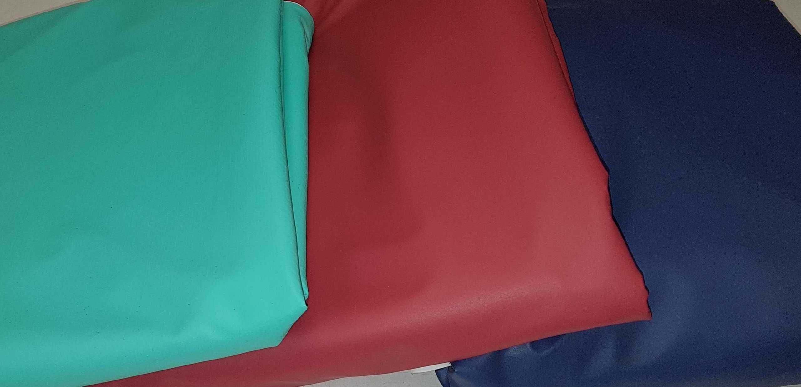 Pokrowiec na matetac na  łóżko szpitalne