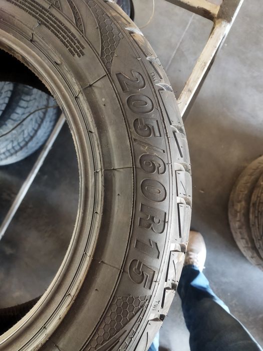 Шина 205/60R15 Rossava Integro
