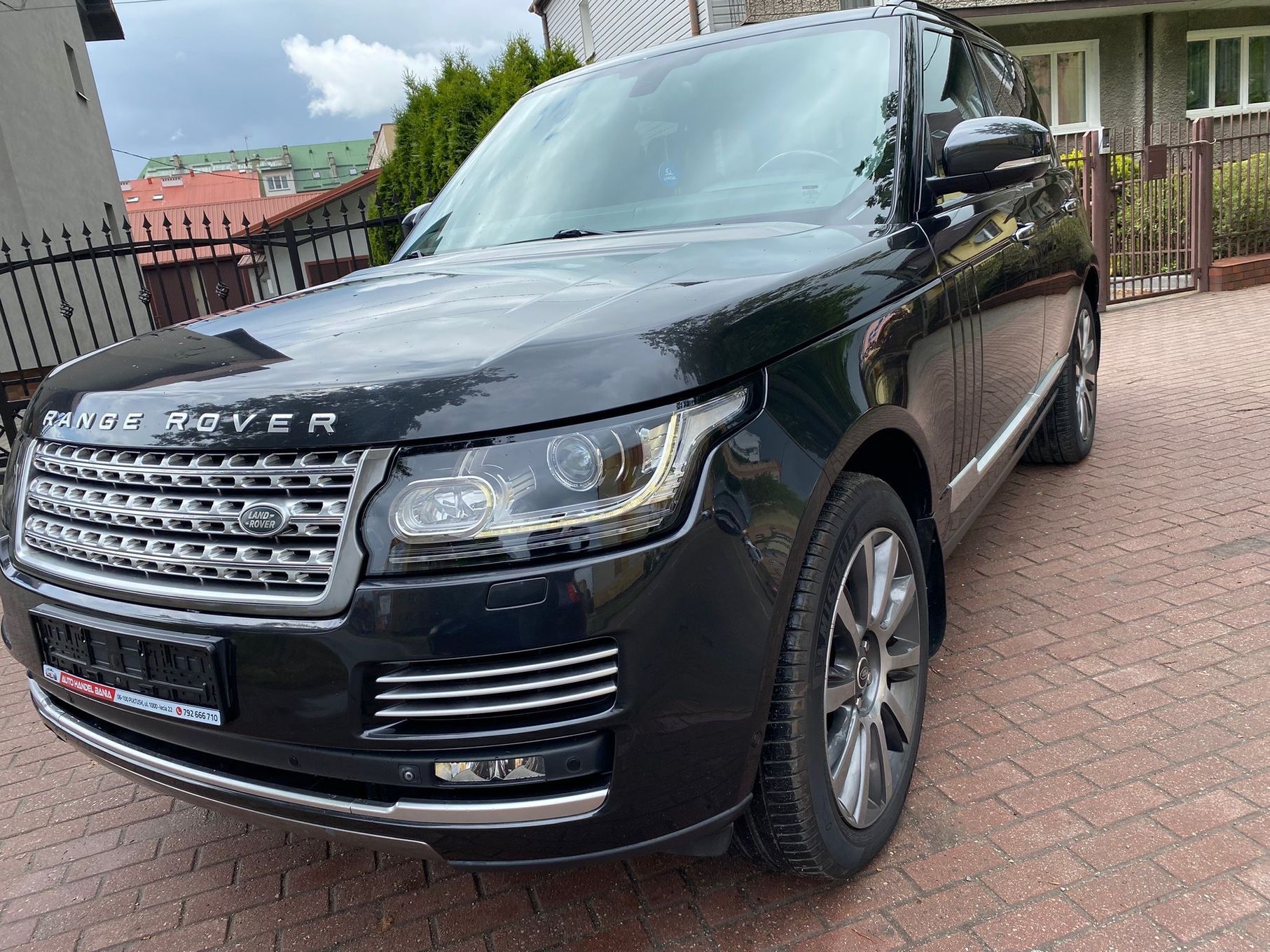 Land Rover Range Rover Super stan !!