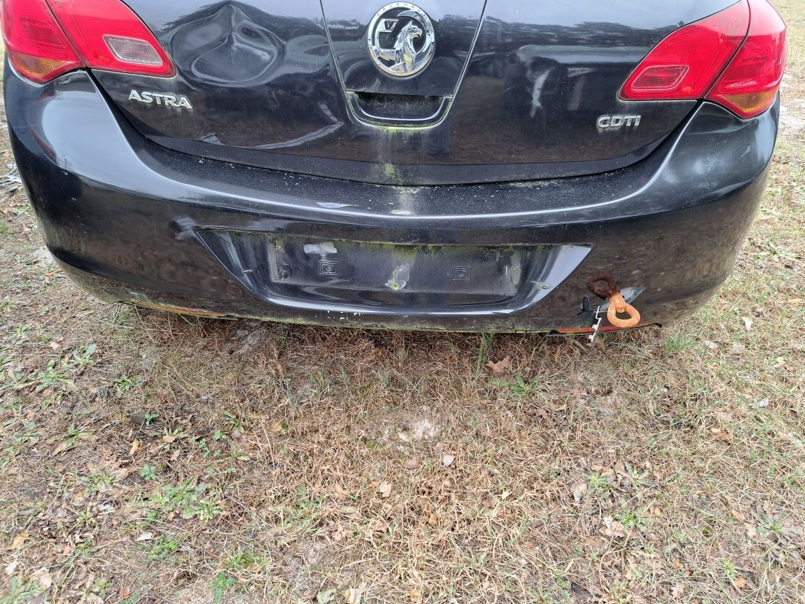 Zderzak tył Opel Astra J zgbg z20r heczbek