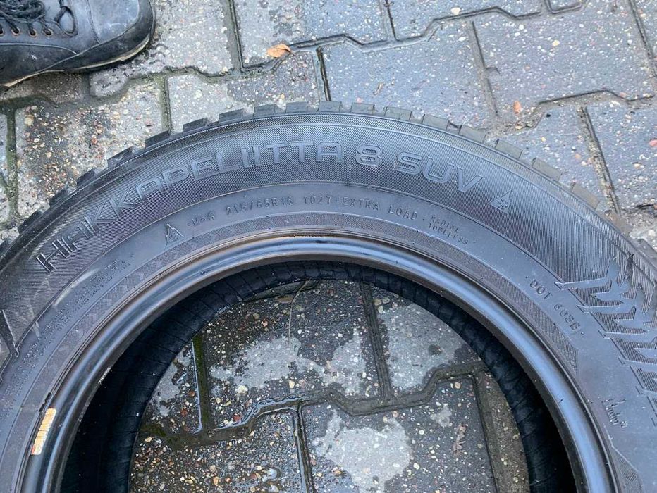 шини скати колеса 215 65 16 Nokian 6 мм шиповані 2019 р 2 шт зима