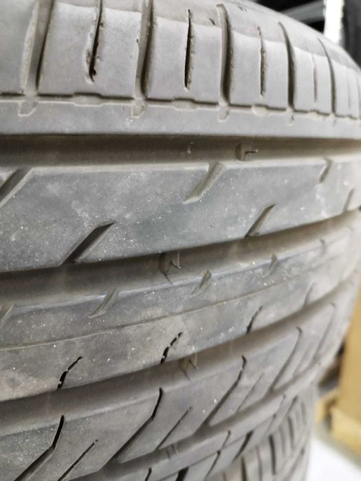 Pneus Davanti para Ford S-Max