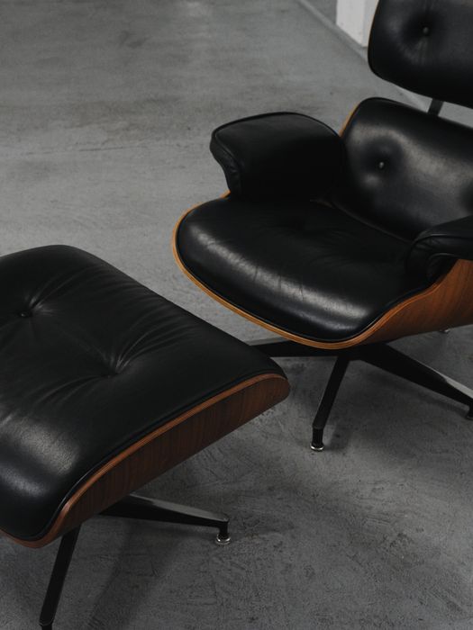 Cadeirao eames lounge